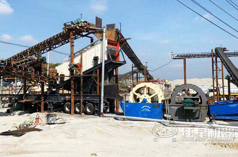 環保的移動式鵝卵石制砂機 環保的移動式鵝卵石制砂機
