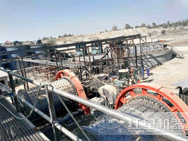 選鉬礦設(shè)備現(xiàn)場 選鉬礦設(shè)備現(xiàn)場