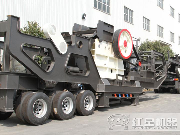 鄂破移動破碎機,破碎比大,產(chǎn)量高 鄂破移動破碎機,破碎比大,產(chǎn)量高