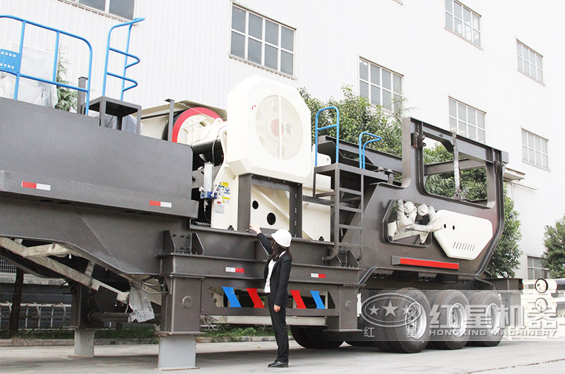 移動磕石機(jī)配鄂破機(jī) 移動磕石機(jī)配鄂破機(jī)