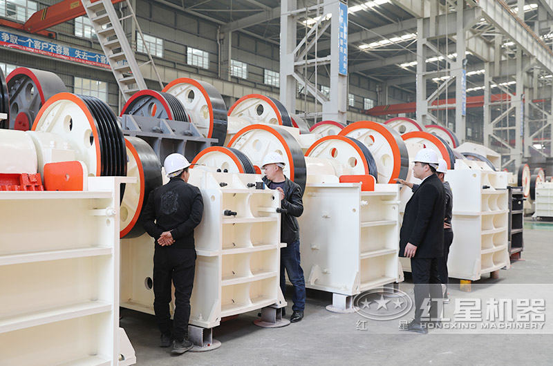 69型碎石機廠家有現貨,歡迎來廠考察 69型碎石機廠家有現貨,歡迎來廠考察