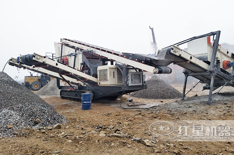 河北青石移動破碎生產(chǎn)線現(xiàn)場實拍3 河北青石移動破碎生產(chǎn)線現(xiàn)場實拍3