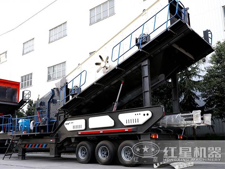 移動(dòng)反擊式破碎機(jī):針對中低硬度物料 移動(dòng)反擊式破碎機(jī):針對中低硬度物料