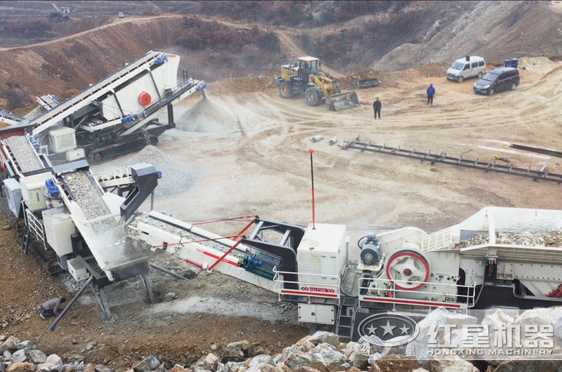 廣州履帶式全自動(dòng)流動(dòng)碎石打沙機(jī)生產(chǎn)線現(xiàn)場 廣州履帶式全自動(dòng)流動(dòng)碎石打沙機(jī)生產(chǎn)線現(xiàn)場