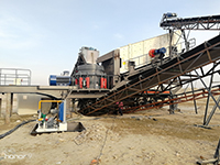 時產(chǎn)500噸大型移動式破碎機多少錢一臺？