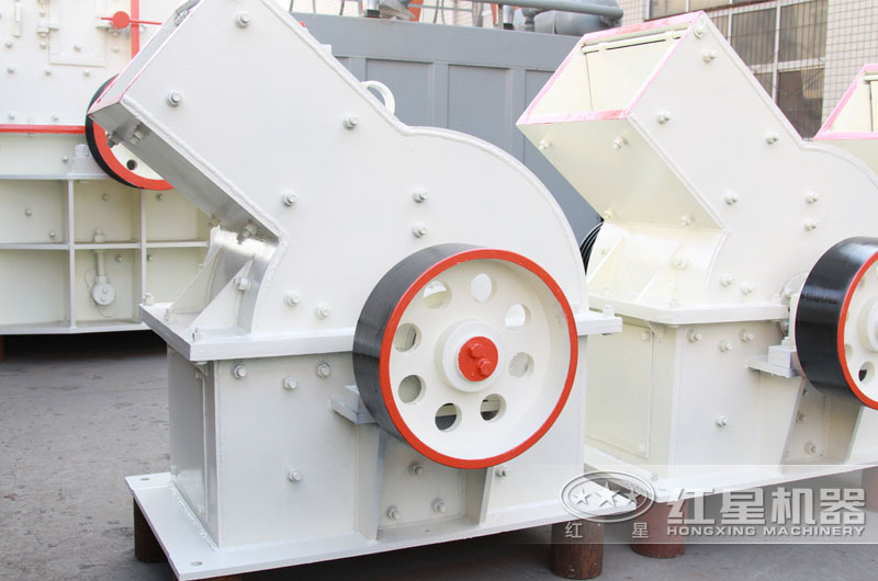錘式破碎機(jī)成品圖 錘式破碎機(jī)成品圖