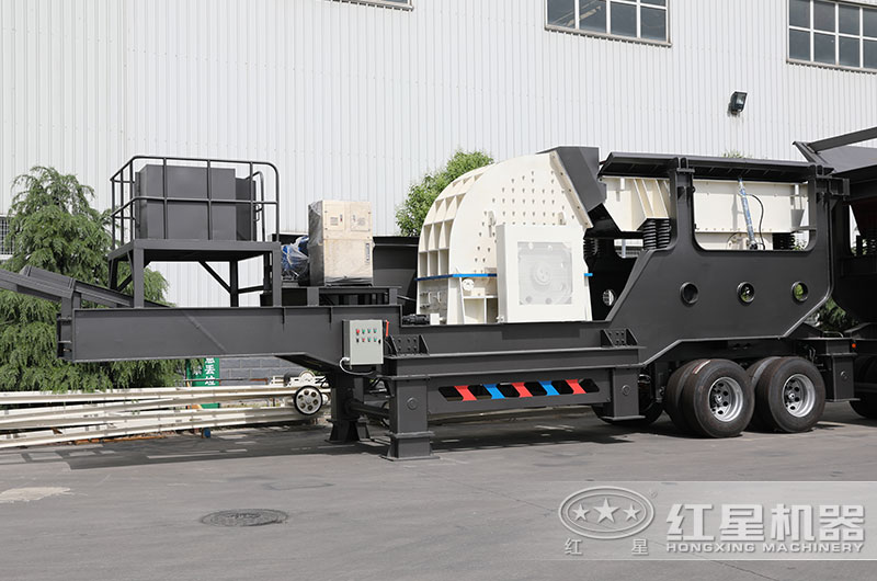 小型移動重錘式破碎機圖片 小型移動重錘式破碎機圖片