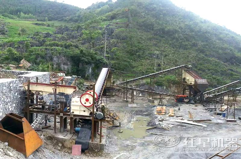 鉬礦破碎機(jī)生產(chǎn)線(xiàn)圖片 鉬礦破碎機(jī)生產(chǎn)線(xiàn)圖片