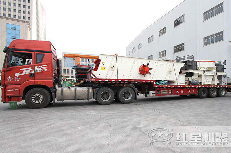 鵝卵石加工機(jī)器設(shè)備陸續(xù)發(fā)貨中 鵝卵石加工機(jī)器設(shè)備陸續(xù)發(fā)貨中