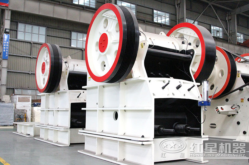顎式破碎機設備圖片 顎式破碎機設備圖片