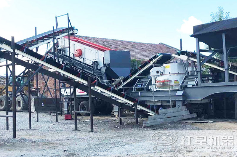 車載移動制砂機(jī)工作現(xiàn)場圖片 車載移動制砂機(jī)工作現(xiàn)場圖片