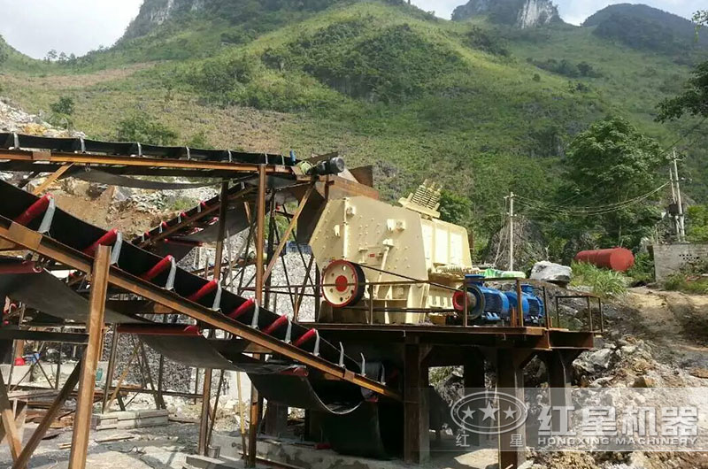 反擊式破碎機(jī)生產(chǎn)現(xiàn)場圖片 反擊式破碎機(jī)生產(chǎn)現(xiàn)場圖片