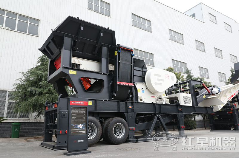 大型顎式移動(dòng)石子破碎機(jī) 大型顎式移動(dòng)石子破碎機(jī)